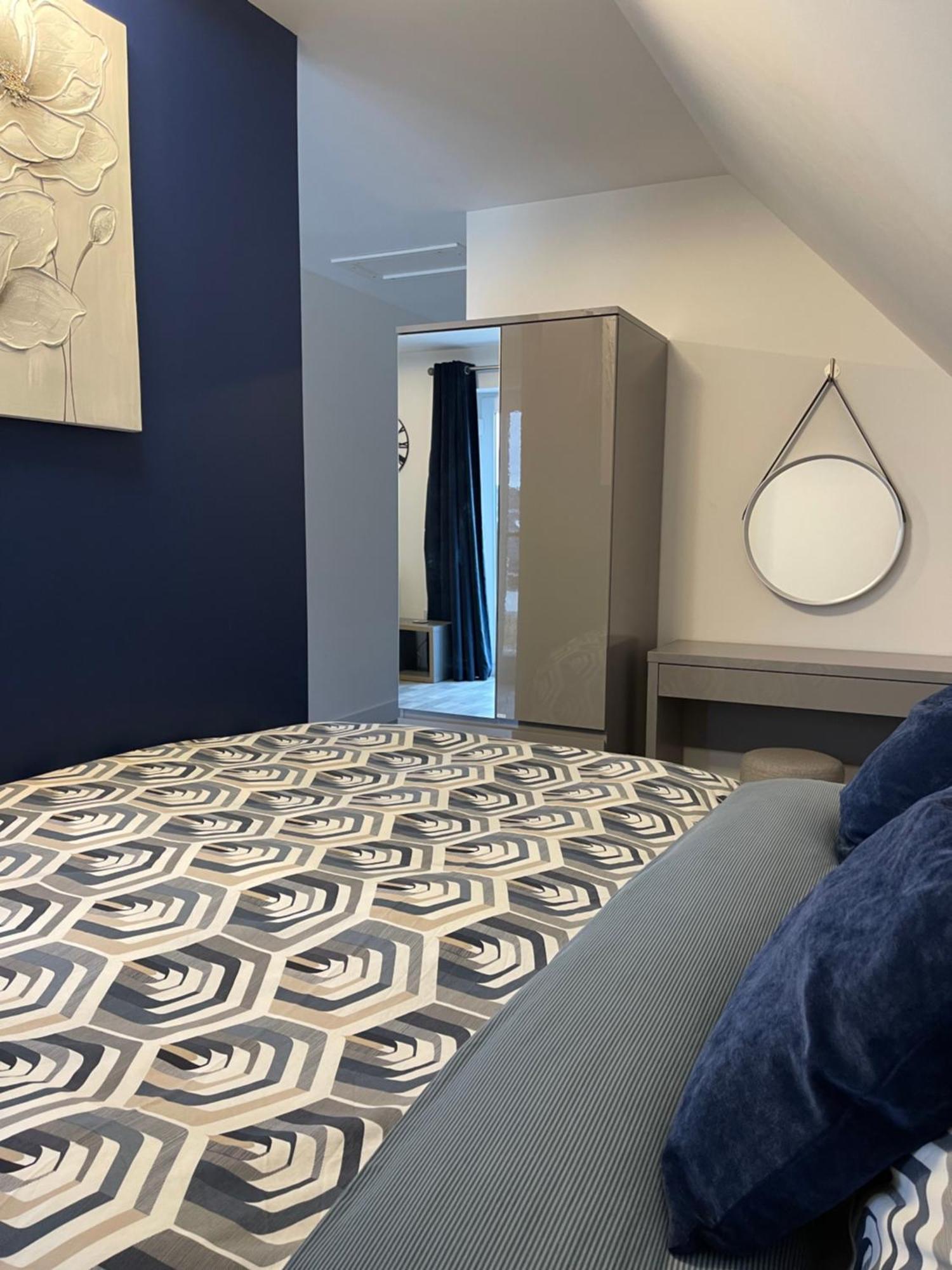 Lochside Loft - Self Catering Apartment For 2 In A Great Location For Inverness Airport And Both Cabot Highlands & Nairn Golf Courses Exterior foto