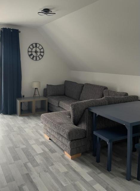 Lochside Loft - Self Catering Apartment For 2 In A Great Location For Inverness Airport And Both Cabot Highlands & Nairn Golf Courses Exterior foto
