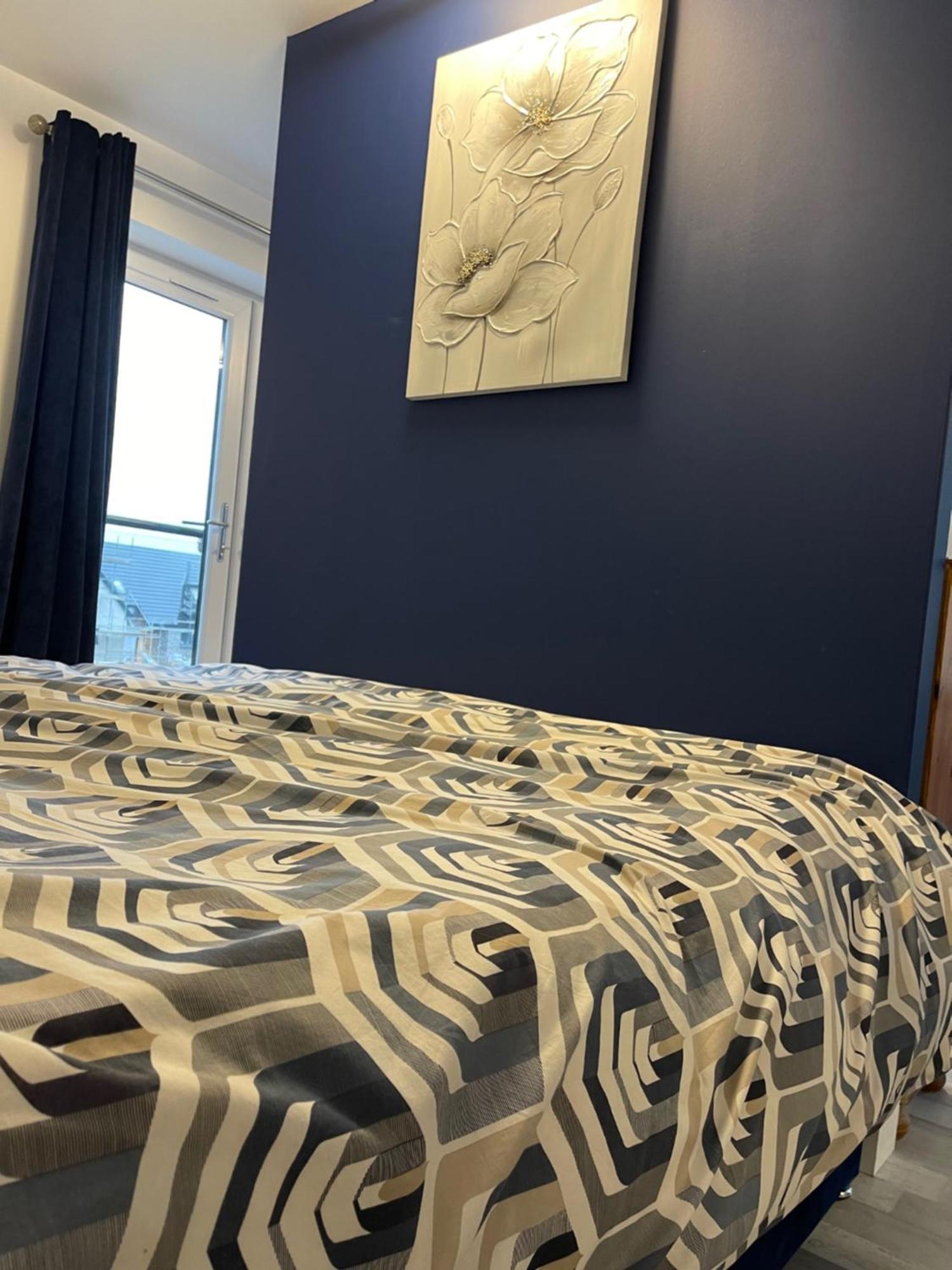 Lochside Loft - Self Catering Apartment For 2 In A Great Location For Inverness Airport And Both Cabot Highlands & Nairn Golf Courses Exterior foto